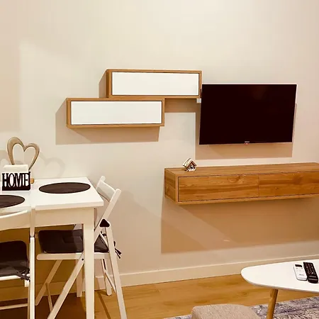 Apartment Near Center *