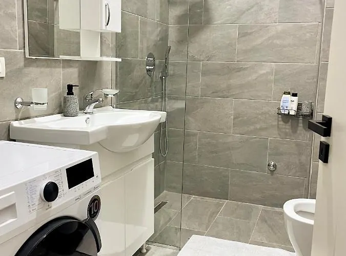 Near Center Appartement *